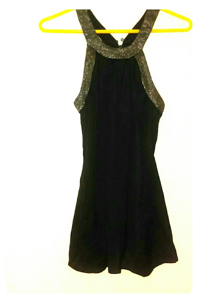 Cute black dress up top with silver decoration
